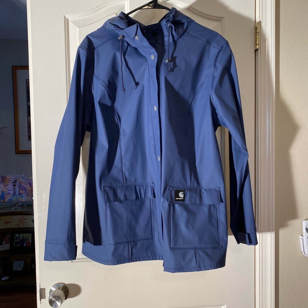 Carhartt light blue NWOT women’s large (12-14) light rain coat